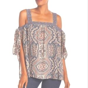 BCBGMAXAZRIA Neutral Kale Cold Shoulder Boho Festive Top Blouse Size Small